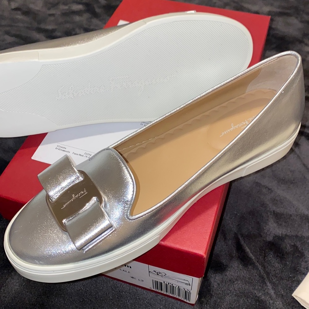 Salvatore Ferragamo, Silver sneaker